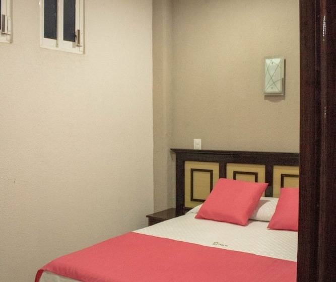 Отель De La Peña Inn