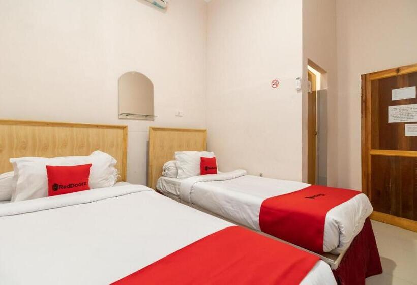 Szálloda Reddoorz At Fella Homestay Medan