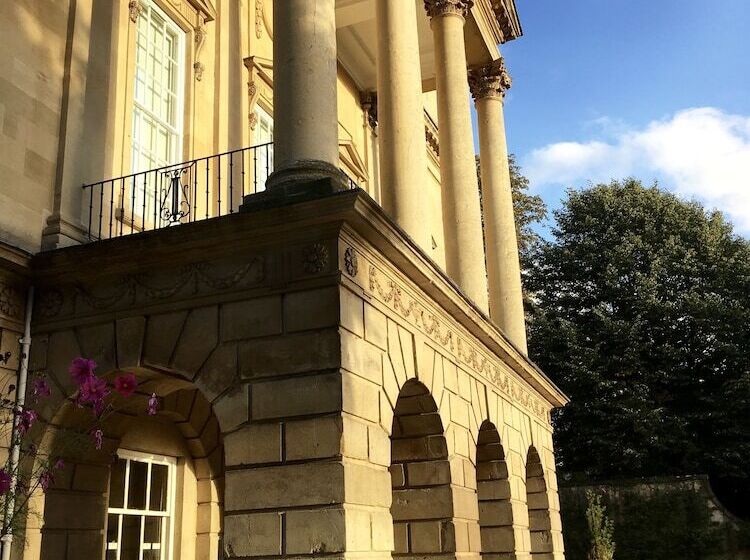 Apple Tree Boutique B&b