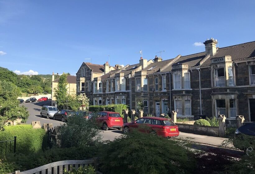 Apple Tree Boutique B&b