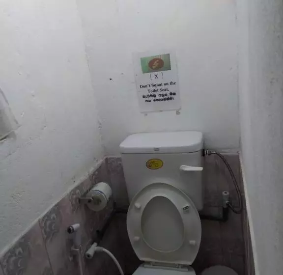 Aamiaismajoitus (B&B) Suriya Ocean Villa