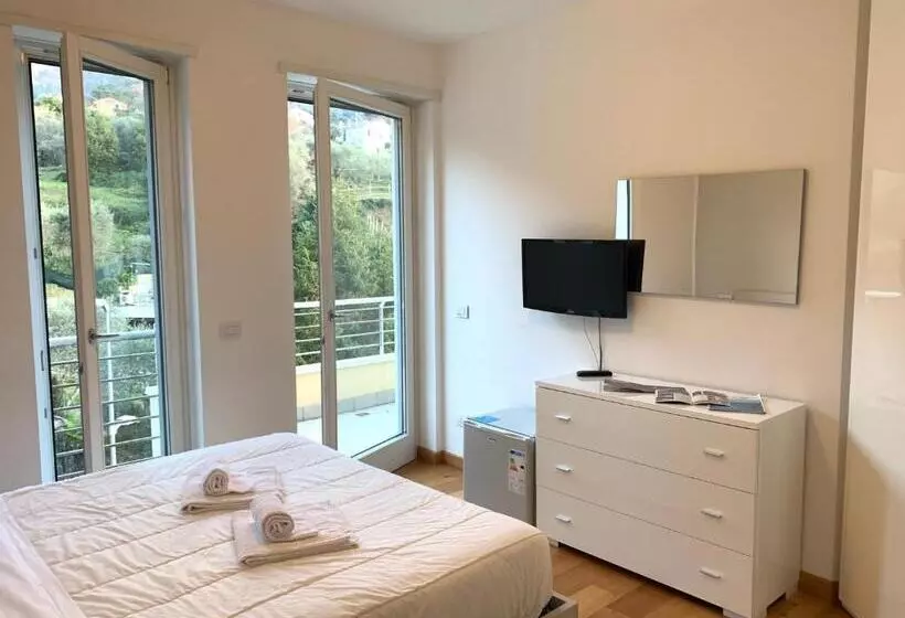 پانسیون Camere E Case Vacanza Residenza Prealba