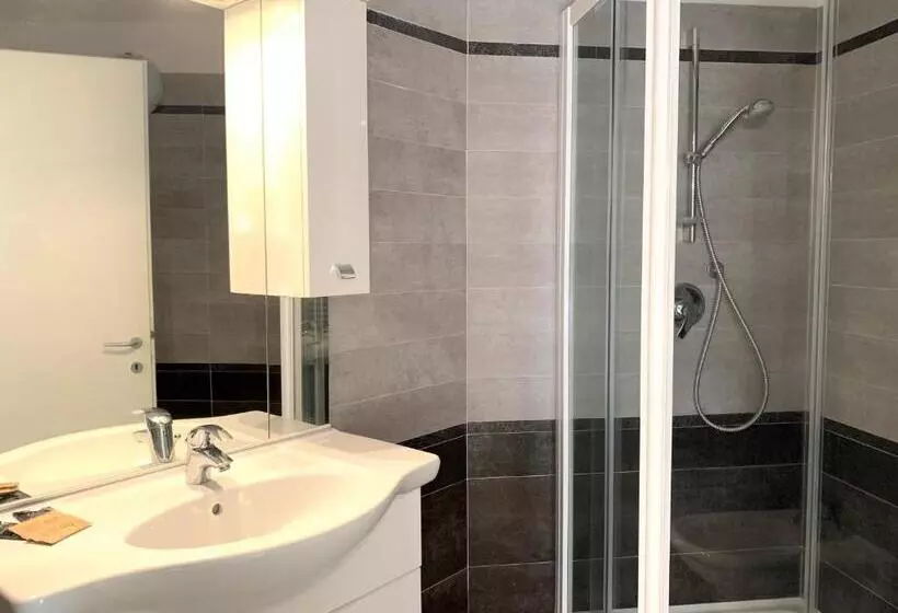 پانسیون Camere E Case Vacanza Residenza Prealba