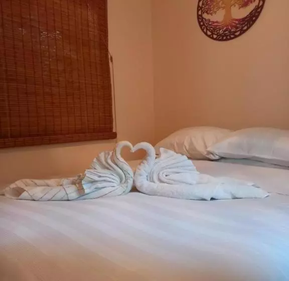 ホテル Cabañas Kimaya El Quisco