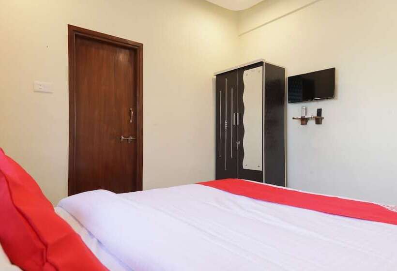 هتل Oyo 18305 Trance Hospitality Services