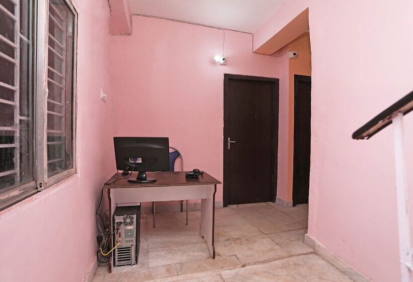 Hôtel Oyo 19685 Sterling Inn