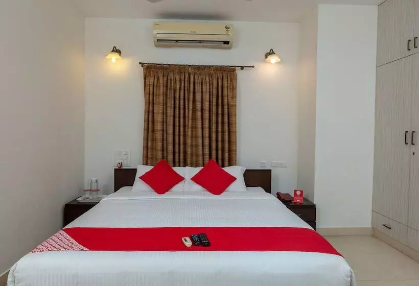 Hotelli Oyo 23202 Cute Orange Service Apartments