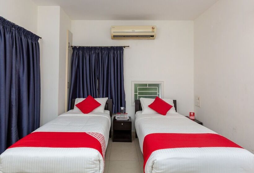 فندق Oyo 23202 Cute Orange Service Apartments