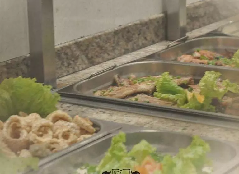 ホテル Vitoria Marchi