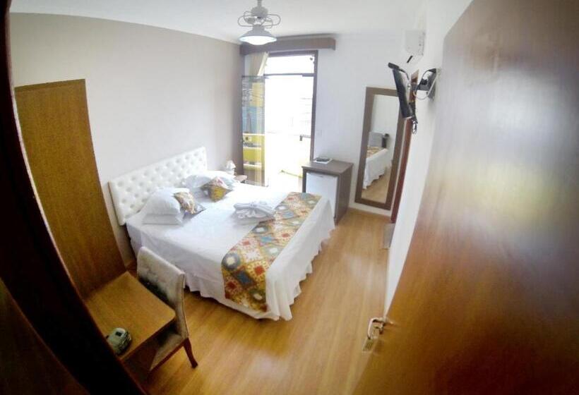 Hotel Vitoria Marchi