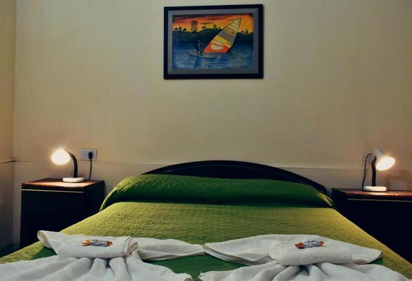 Pension Hostel Ctalamochita