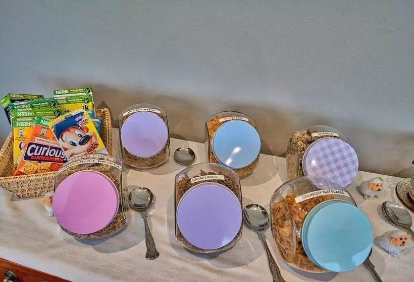 Heartseed House Bed & Breakfast