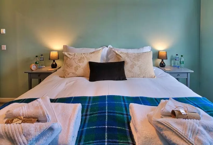 Heartseed House Bed & Breakfast