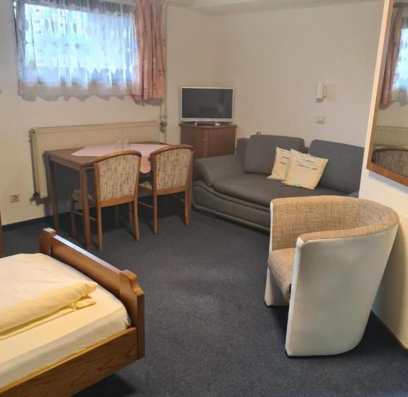 Отель Gästehaus Weber