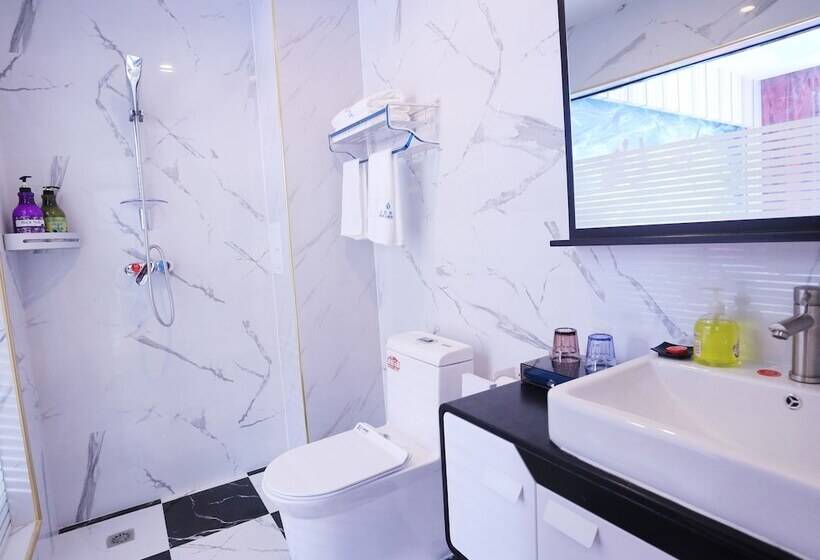 فندق Mengda Holiday