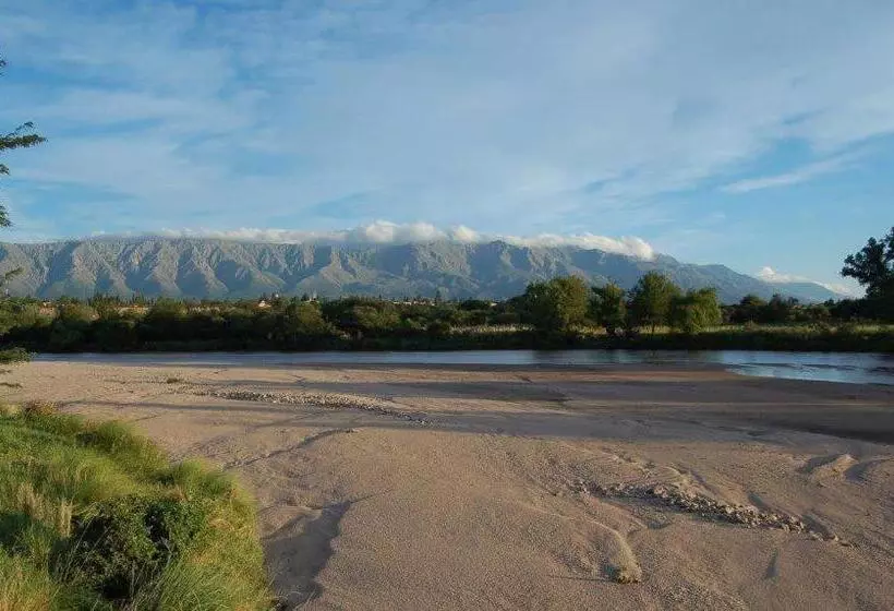 Aamiaismajoitus (B&B) Alondra Boutique