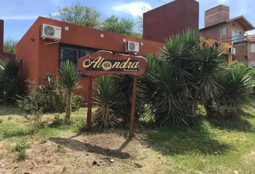 Aamiaismajoitus (B&B) Alondra Boutique