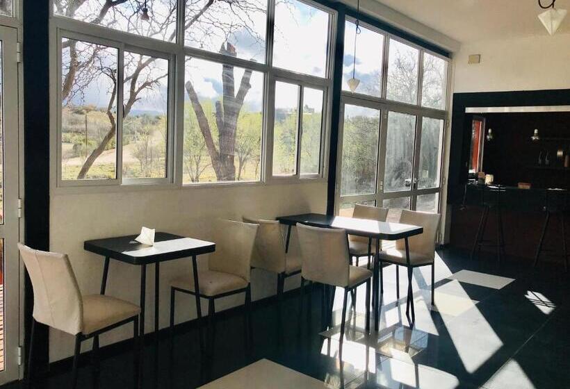 Bed & Breakfast Alondra Boutique