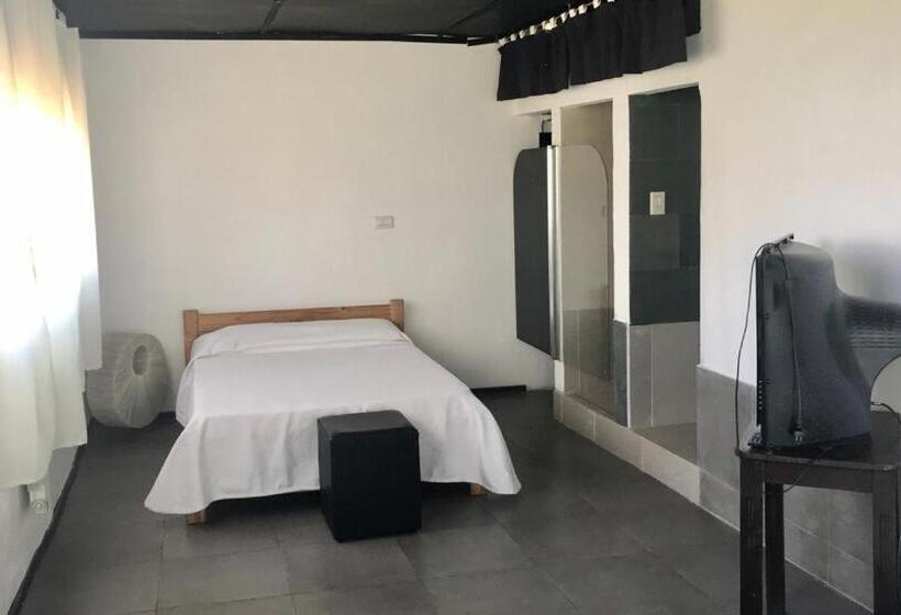 Bed & Breakfast Alondra Boutique