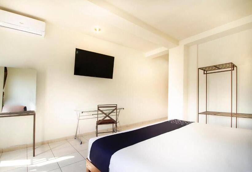 Szálloda Capital O Plaza Galindo