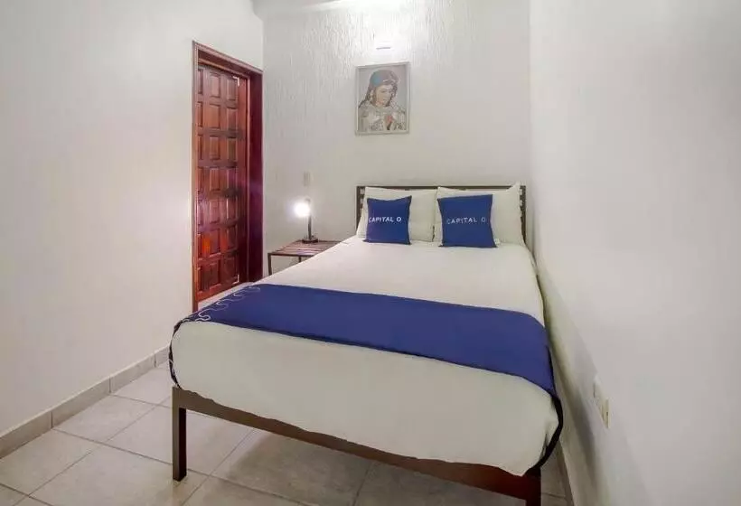 Hotelli Capital O Plaza Galindo