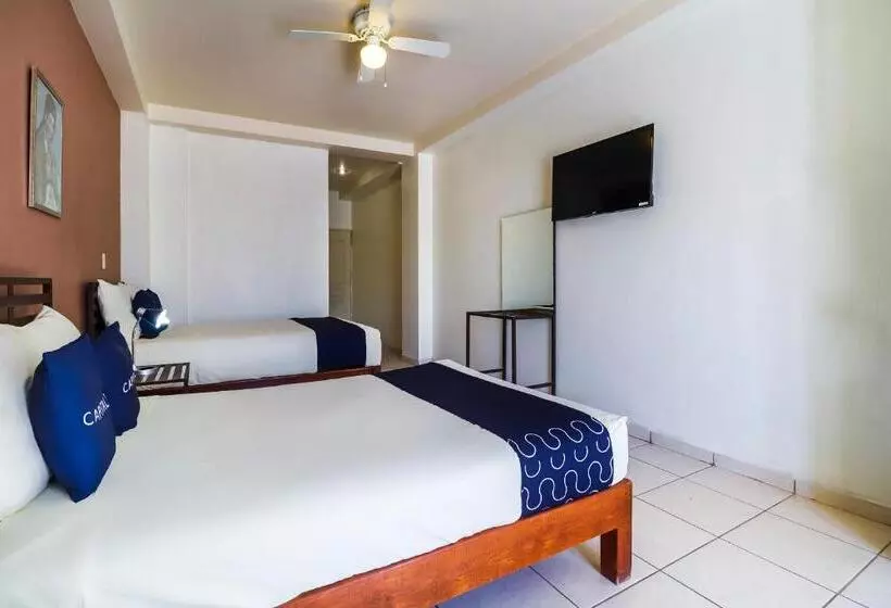 Hotelli Capital O Plaza Galindo