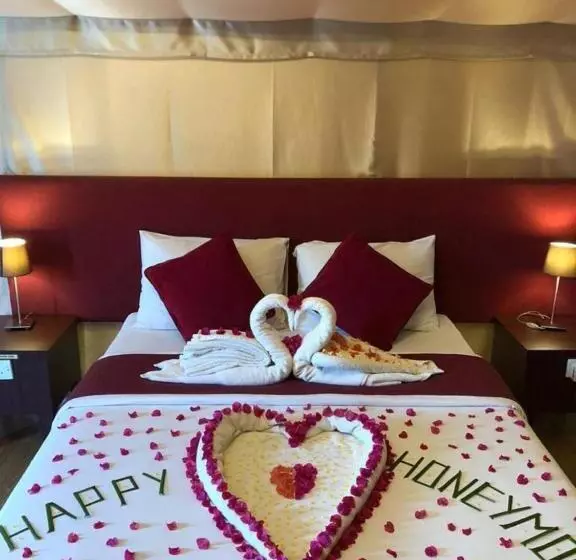 ペンション Dbambookamp Desa Wisata Ekang