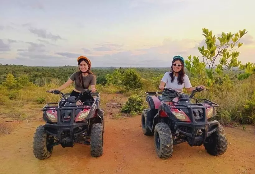 ペンション Dbambookamp Desa Wisata Ekang