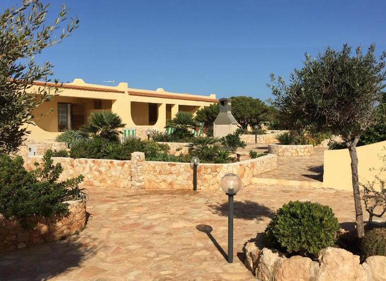 Residence Punta Sottile Lampedusa 150 Mt Dalla Spiaggia Cala Francese