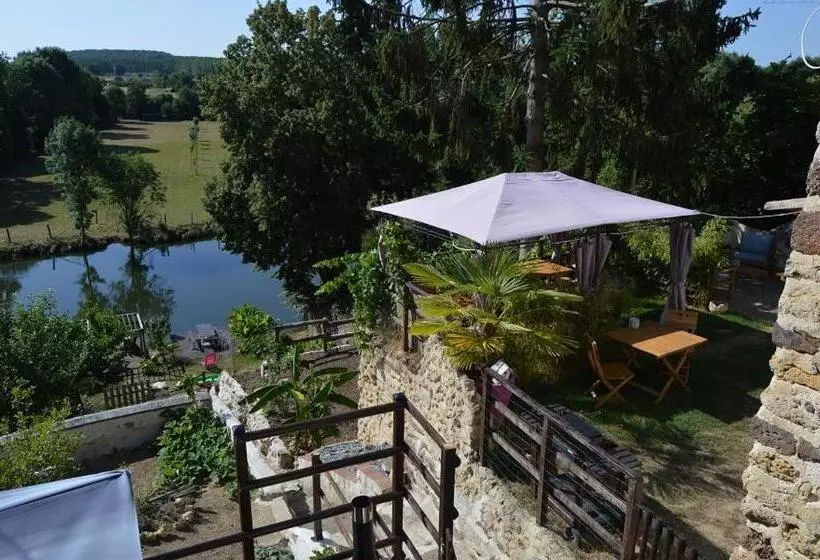 Aamiaismajoitus (B&B) Le Cottage Belmontais, Maison Individuelle, Vue Panoramique Sur La Rivière