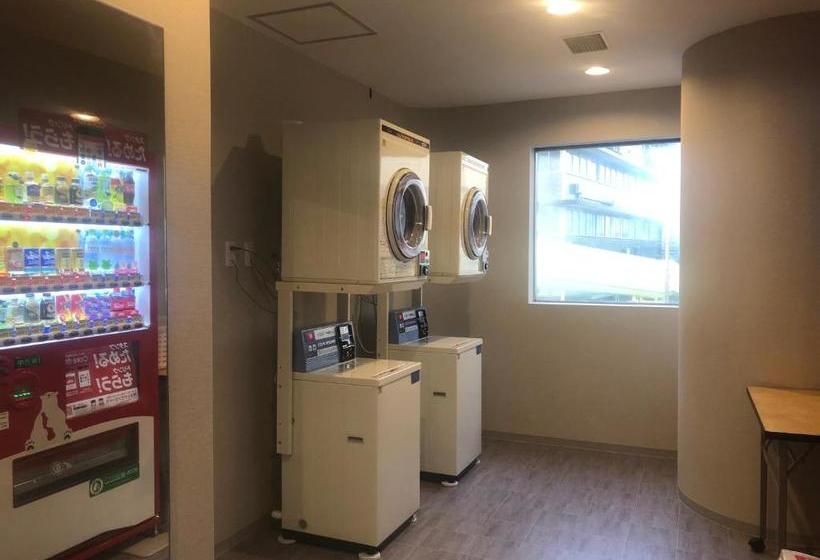 فندق Naniwanomiya