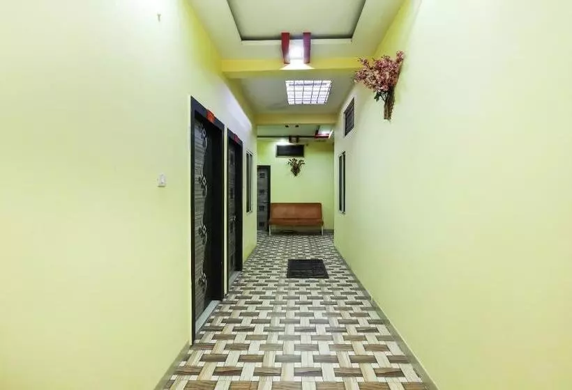 ホテル Oyo 15217 Shree Gopal Heritage