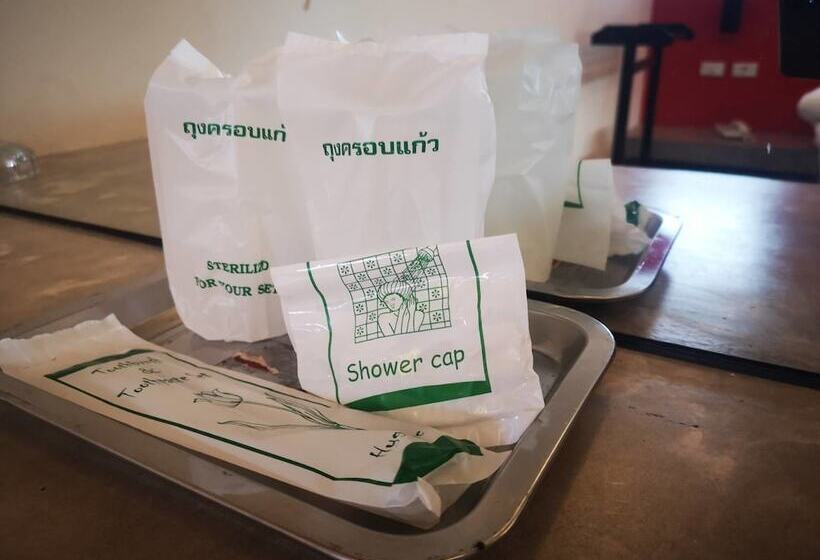 酒店 Suwannaphum Trang Resort