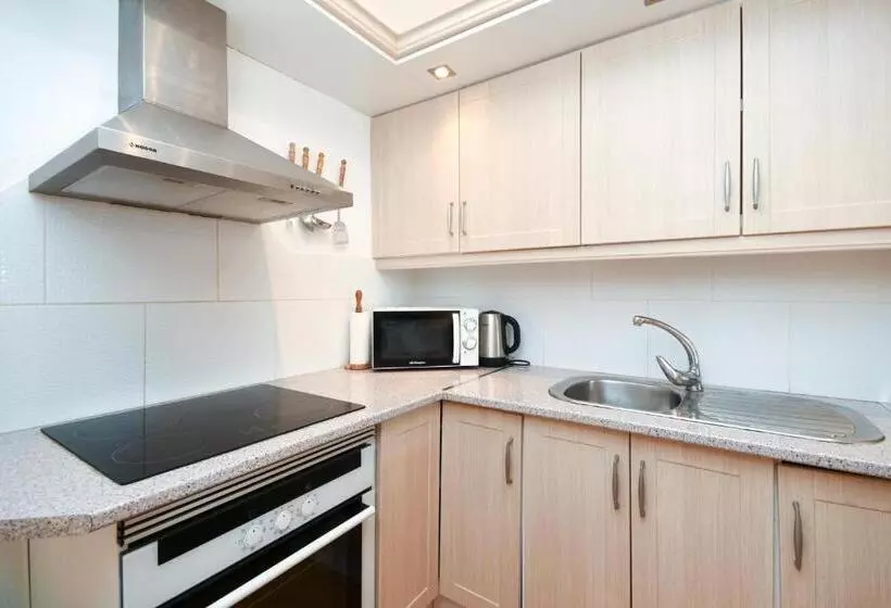 Mare Verde 68   Two Bed