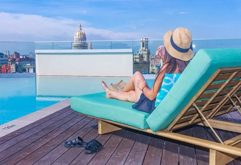 ホテル Domina Metrópolis