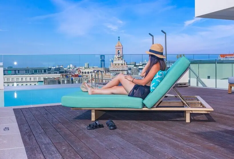 ホテル Domina Metrópolis