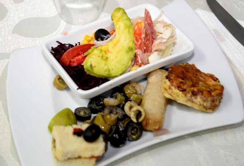 هتل Ambassadors Annexe