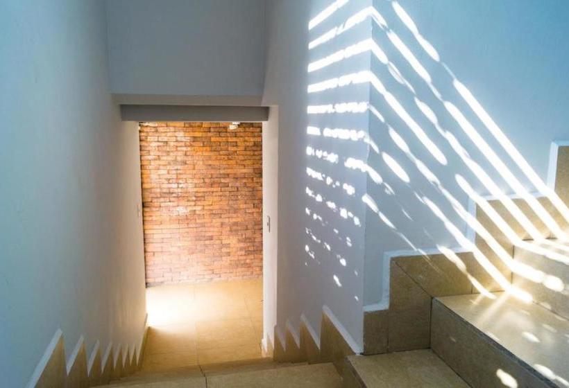 هتل Capital Olowe Suites