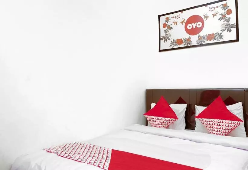 ホテル Oyo 314 Emas 23 Residence Syaria