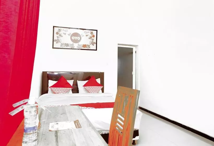 ホテル Oyo 314 Emas 23 Residence Syaria