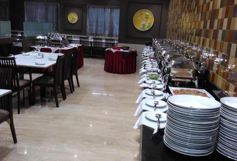 בית מלון כפרי Rathna Residency