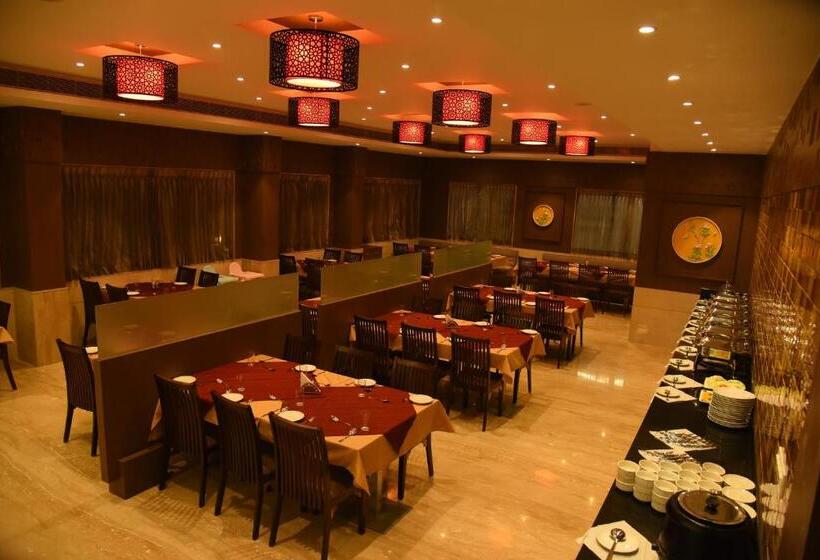 בית מלון כפרי Rathna Residency