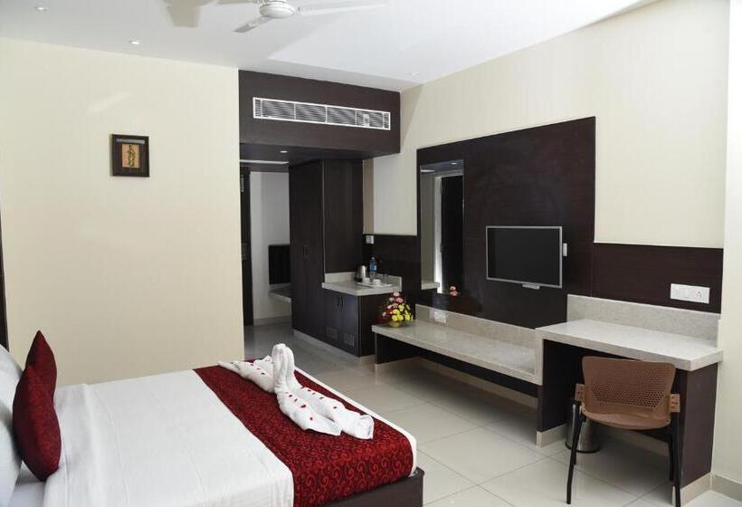 בית מלון כפרי Rathna Residency