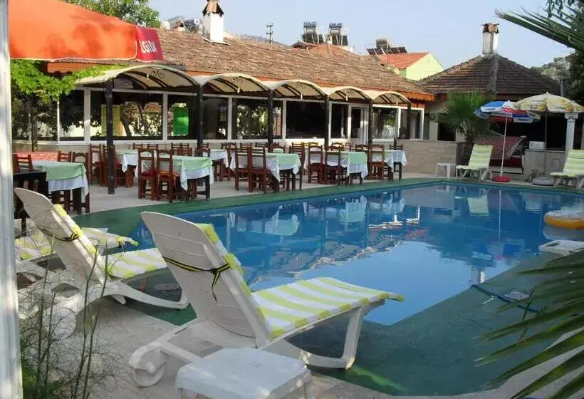 Villa Ozalp Apartments