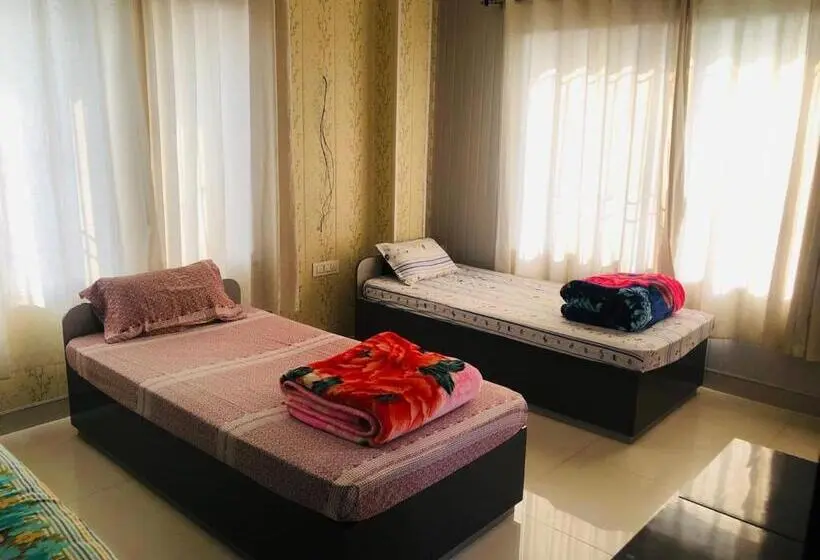 Osho Sumeru Backpackers Hostel Veg Wifi Budget Stay