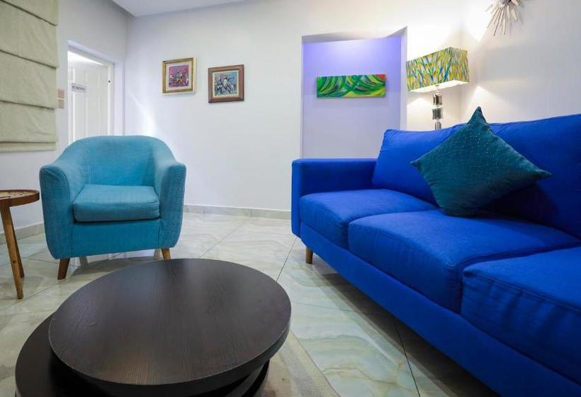 Brentford Apartments