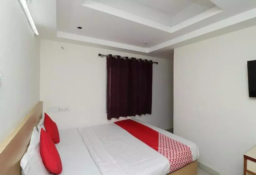 Oyo 25101 Hotel Shalimar