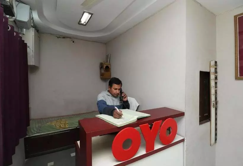 Oyo 25101 Hotel Shalimar