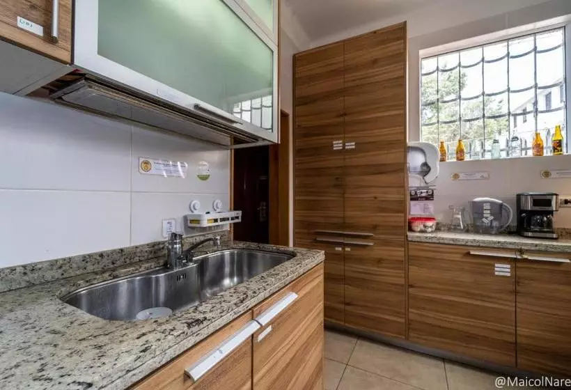 پانسیون Casona Minka Hostel