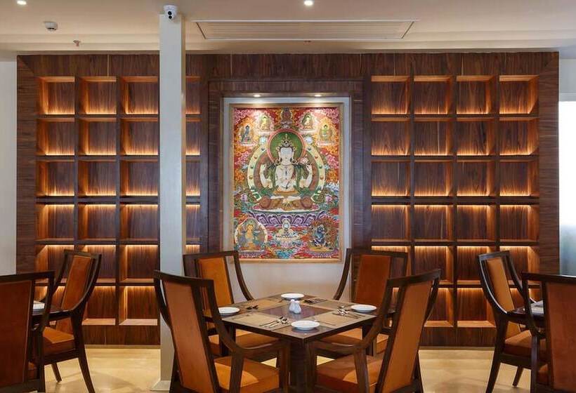 هتل Ramada By Wyndham Kathmandu Dhumbarahi